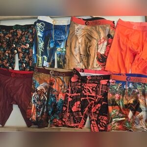Ethika "Desert Wilds Animus" Thematic Collection,8 Pairs Of New Size M TheStaple
